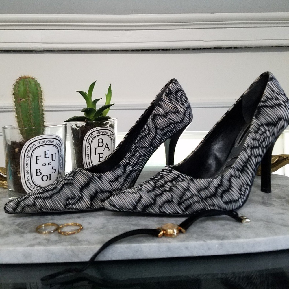 Nine West black and white heels